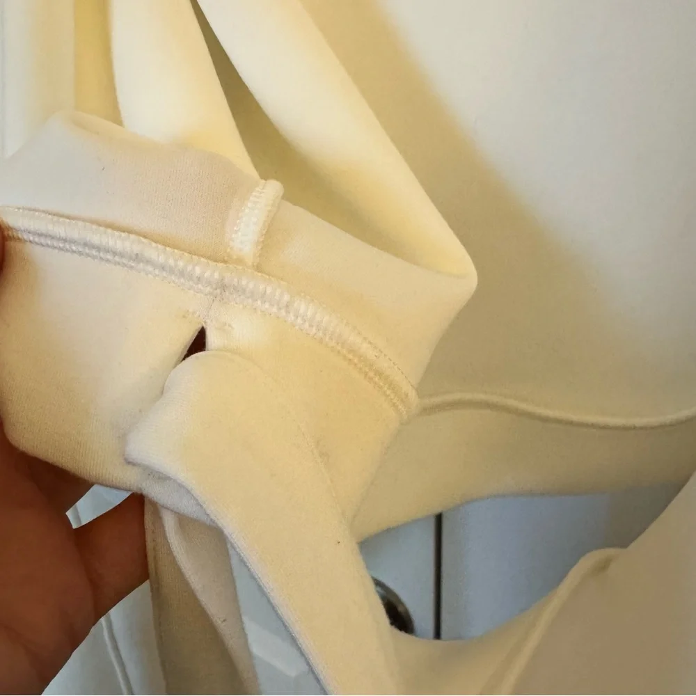 SPANX AirEssentials Ballet Wrap in Powder, Size XL - Picture 6 of 8